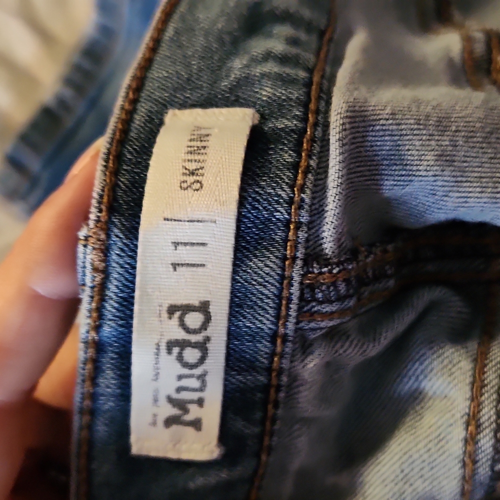 Jeans - Picture 7 of 12